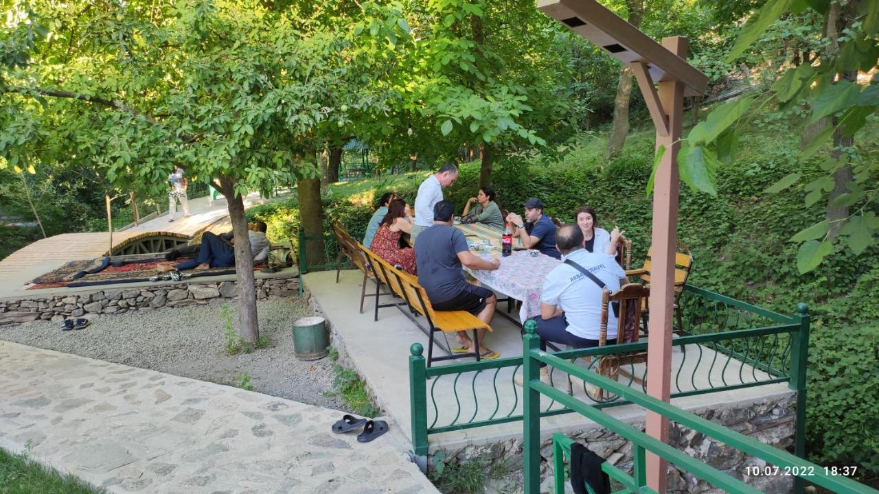 Hayat Guesthouse Nuratau Mountains Yukary-Ukhum Exteriör bild
